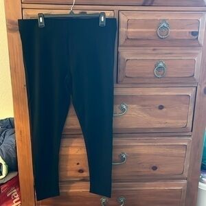 Vince Camuto Black Leggings Size Large NWOT